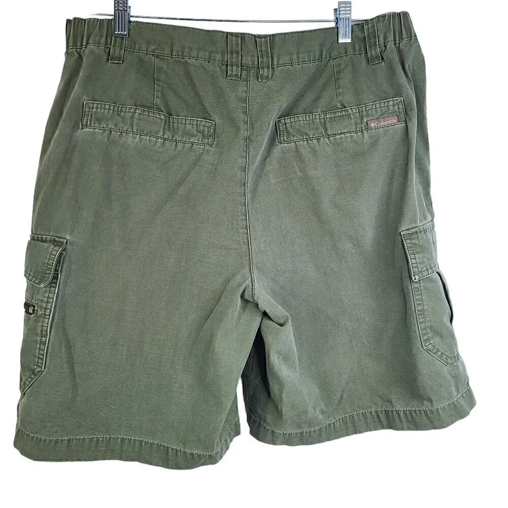 Vintage Columbia XCO Olive Green Cargo Hiking Shorts Flat Front Outdoor 36x9
